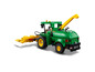 Zelený traktor LEGO John Deere 9700 s kosačkou.