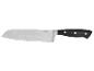 Nôž santoku z nehrdzavejúcej ocele s čiernou rukoväťou a čepeľou s jamkami.