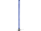 Modrá LED stojacia lampa s trblietavým efektom a chrómovou základňou.