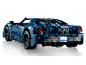 Modré športové auto Ford GT z kociek, pohľad zozadu