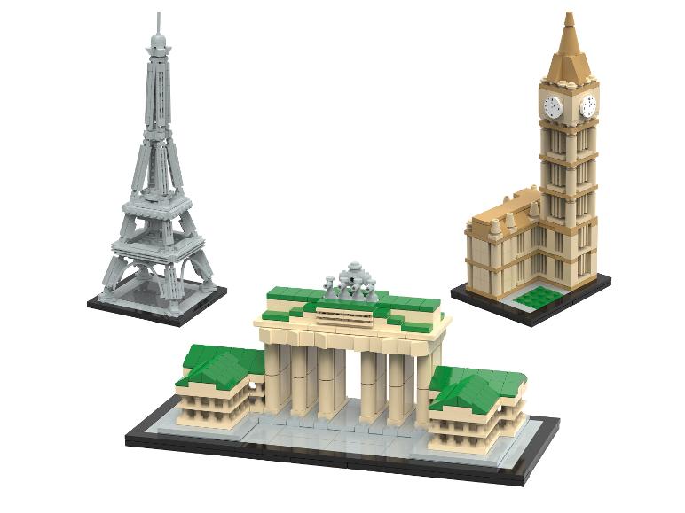 Tri modely LEGO Architecture: Eiffelova veža, Brandenburská brána a Big Ben.