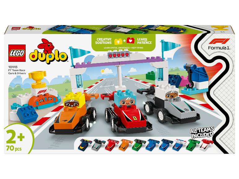 Súprava LEGO Duplo 10445 F1 Team Race Cars & Drivers, s pretekárskymi autami a príslušenstvom.
