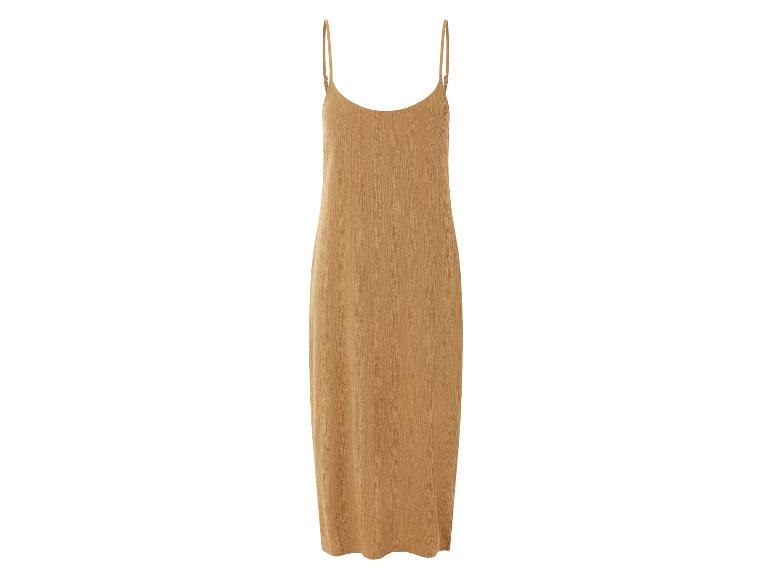 Dlhá béžová sukňa na tenkých ramienkach, minimalistický štýl.