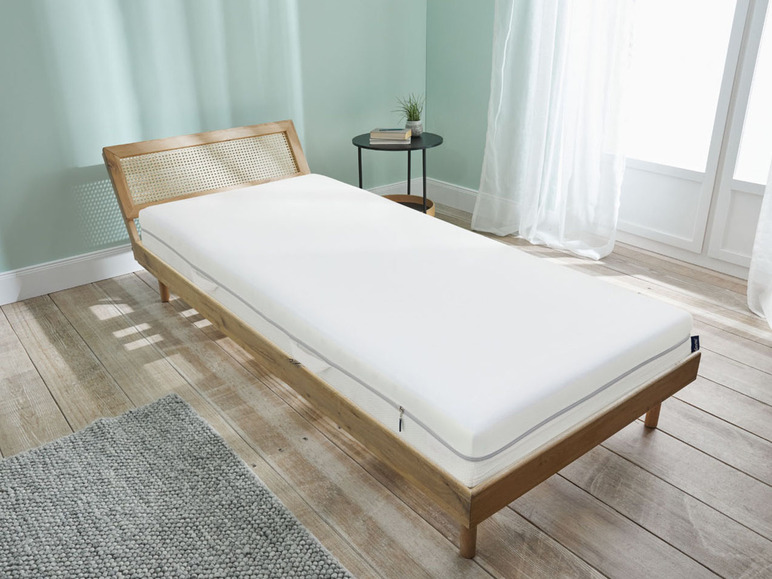 Prejsť na zobrazenie na celú obrazovku: Matrac zo studenej peny Emma One H3, 90 x 200 cm – obrázok 5