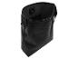 Čierna kožená alebo koženková crossbody taška.