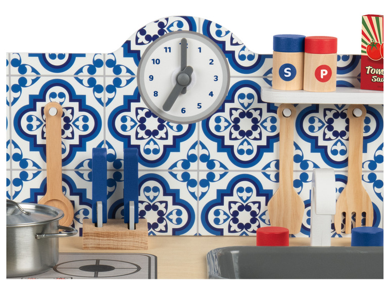 Prejsť na zobrazenie na celú obrazovku: Playtive Detská drevená kuchynka v retro dizajne – obrázok 7