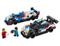 Dve LEGO pretekárske autá BMW Motorsport s dvoma jazdcami.