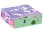 Kockové puzzle Peppa Pig s postavičkami vo vesmíre a na zelenom poli.