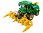 Lego kombajn John Deere 9700 s pohyblivými časťami.