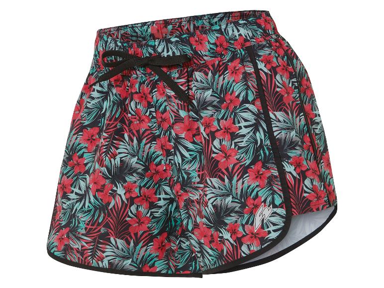 Športové šortky s tropickou potlačou.