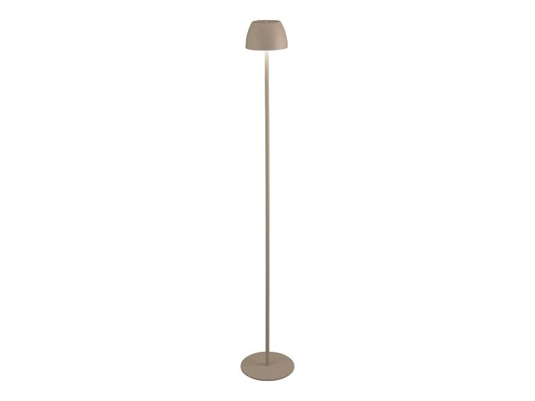 Moderná taupe stojaca lampa s kužeľovitým tienidlom.