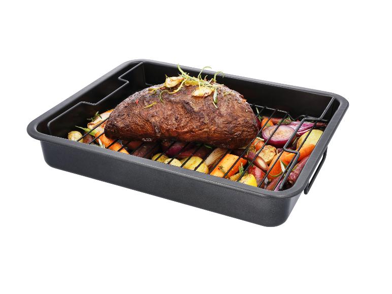 Hovädzie pečené so zeleninou v čiernom pekáči