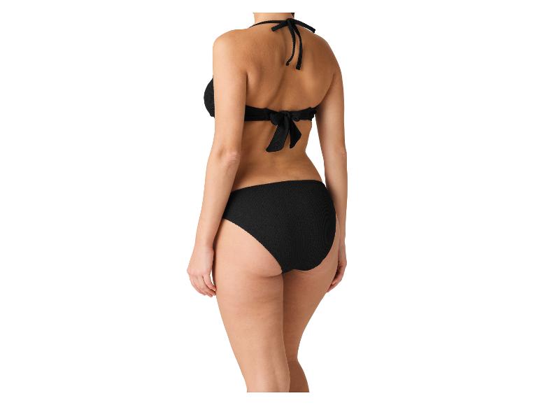 Dámske čierne bikiny, pohľad zozadu.