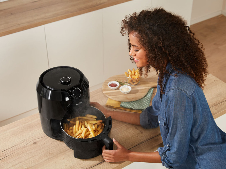 Prejsť na zobrazenie na celú obrazovku: Tefal Teplovzdušná fritéza Easy Fry Classic EY2018 – obrázok 4