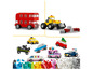 LEGO sada s červeným dvojpodlažným autobusom, žltým buldozérom a rôznymi autami