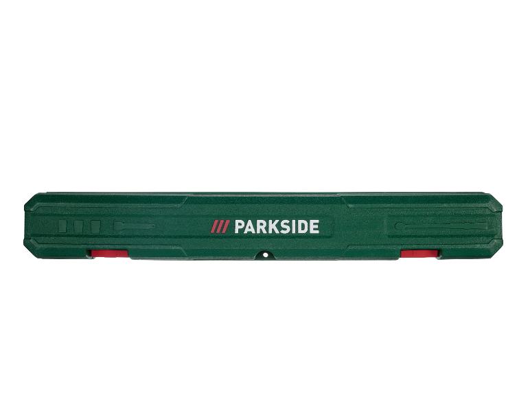 Zelený kufor na náradie Parkside s červenými sponami