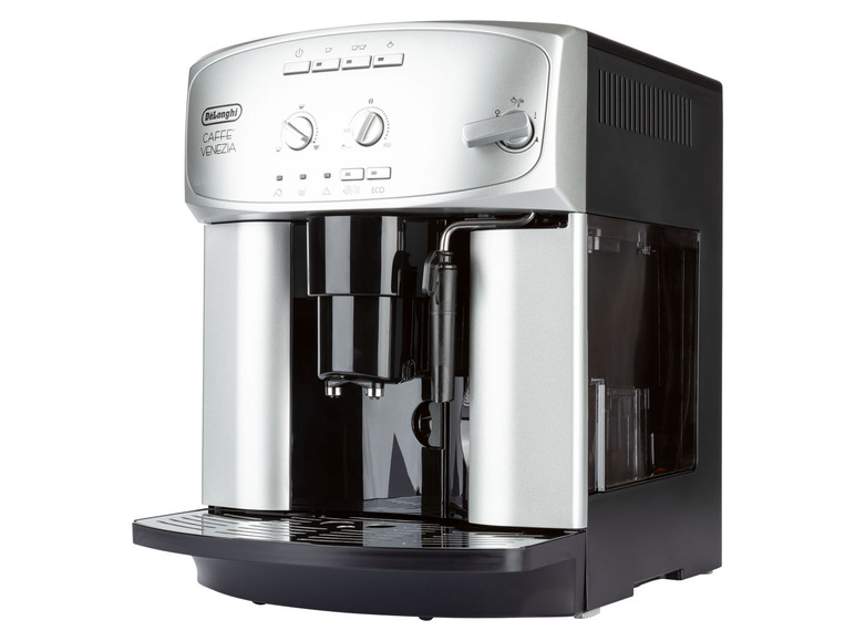 Prejsť na zobrazenie na celú obrazovku: Delonghi Automatický kávovar ESAM2200.S Magnifica – obrázok 1