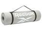 Zrolovaná šedá jóga podložka s logom Reebok a popruh na prenášanie.