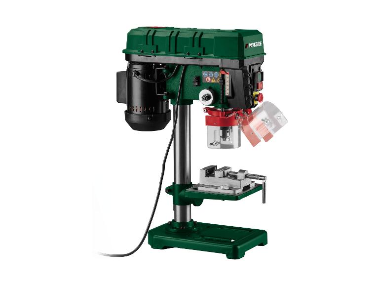 Zelená vŕtačka Parkside s  zverákom.