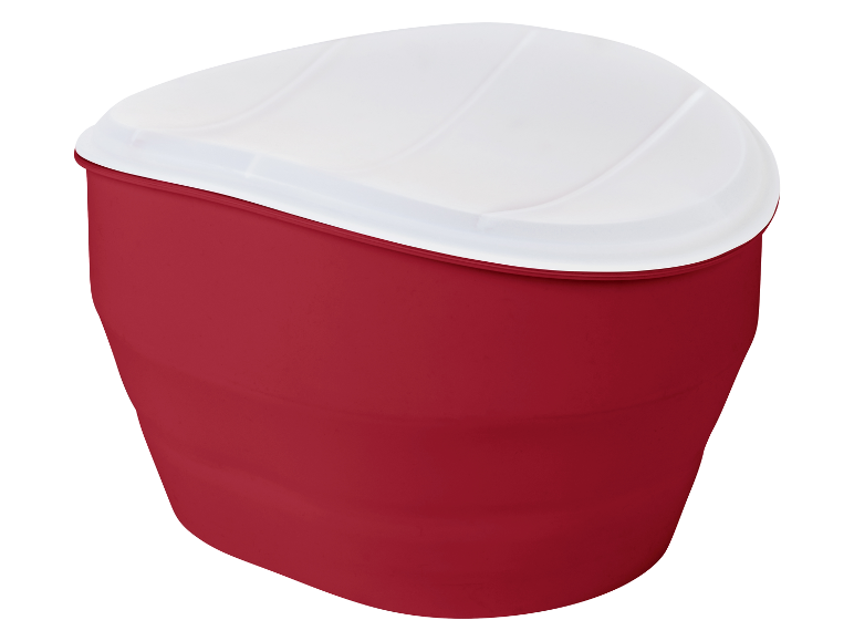 Červená plastová nádoba s bielym vekom.