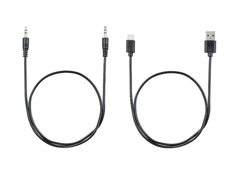 Dva čierne káble: jeden s 3,5 mm jack konektormi, druhý s USB-C a USB-A.