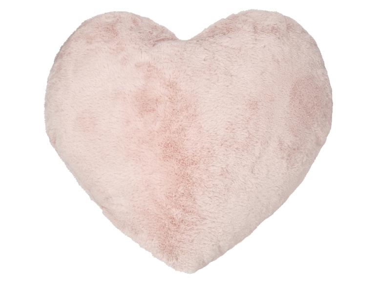 Ružový chlpatý vankúš v tvare srdca