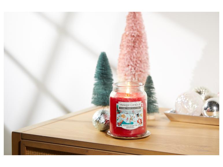 Sviečka Yankee Candle Home Inspiration, vianočná výzdoba.