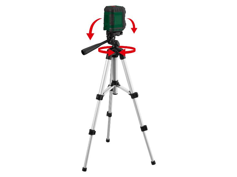 Krížový laser na statíve so šípkami označujúcimi rotáciu a náklon.