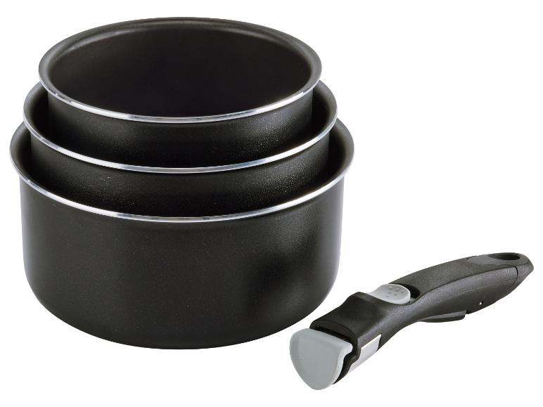 Sada čiernych hrncov, stohovateľné a odnímateľná rukoväť.