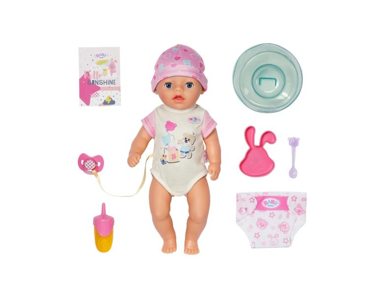 Bábika Baby Born s príslušenstvom, ako fľaša, plienka a cumlík.