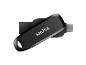 Čierny USB flash disk s otočným dizajnom a konektorom USB-C.