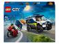 Súprava policajnej dodávky na prepravu väzňov s policajtom, väzňom a motocyklom.