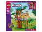 Súprava LEGO Friends Priateľský domček na strome s 701 dielikmi a šiestimi figúrkami.