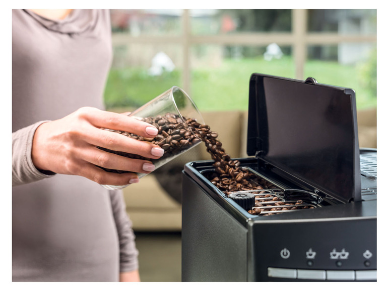 Prejsť na zobrazenie na celú obrazovku: Delonghi Automatický kávovar ESAM2900.B Magnifica – obrázok 5