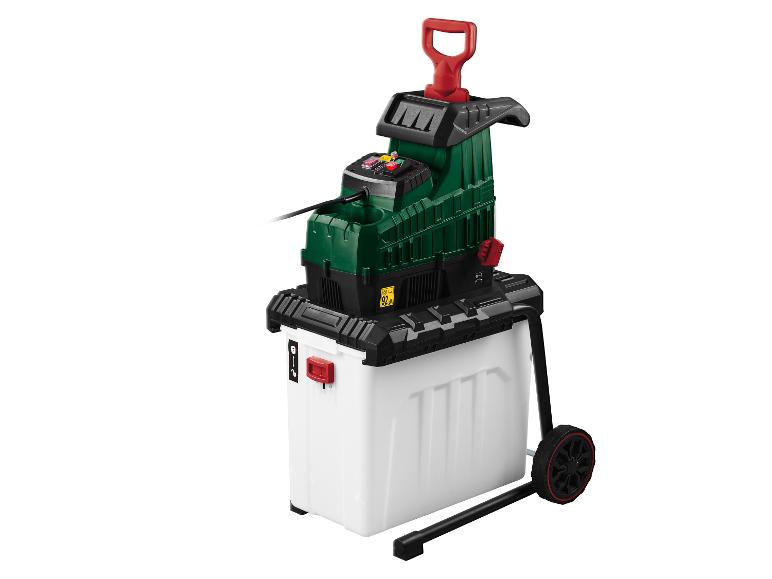 Elektrický drvič konárov Einhell na kolieskach.