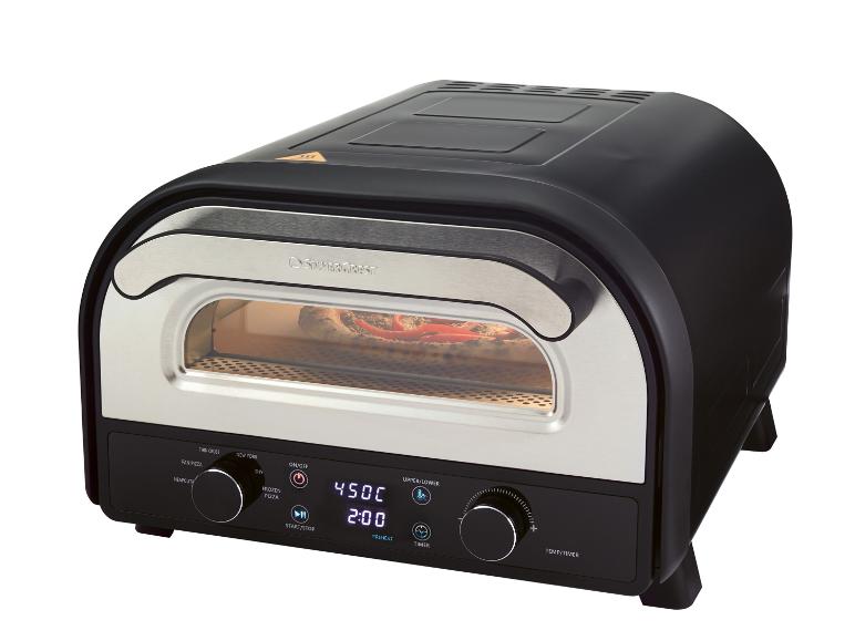 Čierna pizza pec s digitálnym displejom zobrazujúcim 450C a 2:00, pečúca pizzu vo vnútri.