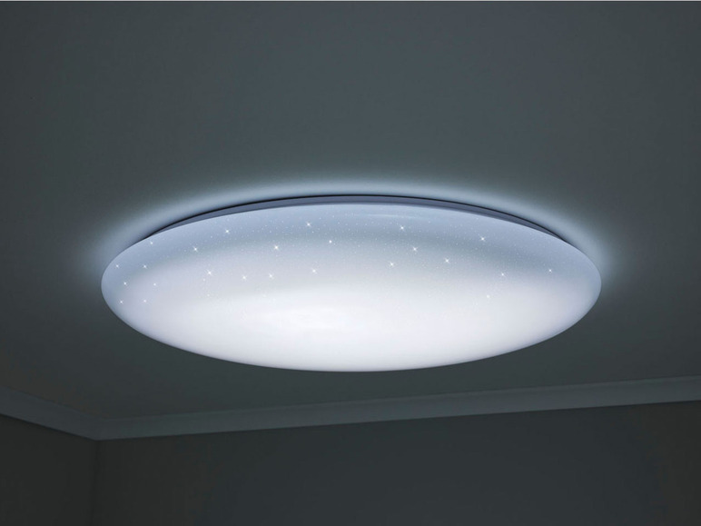 Biela okrúhla stropná lampa s hviezdami