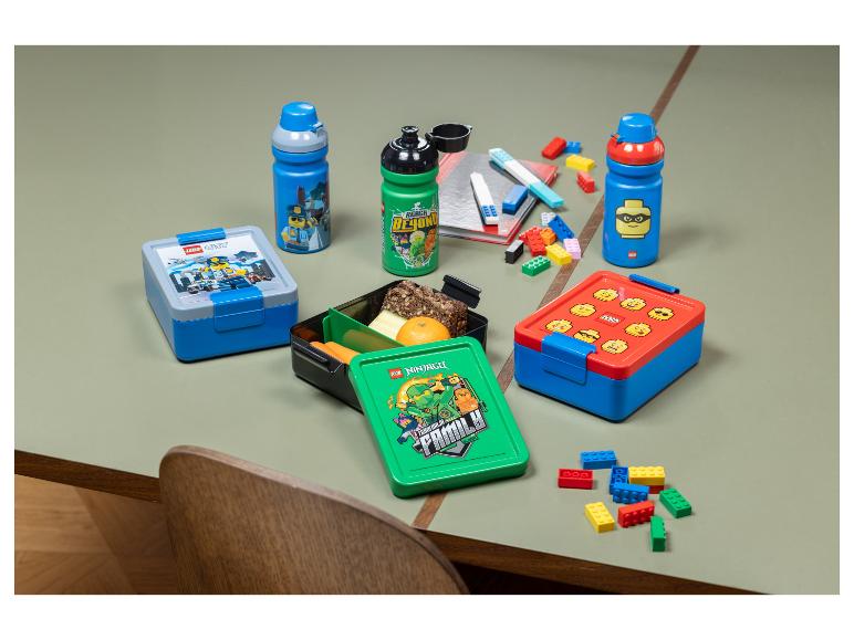 LEGO City, LEGO Ninjago a klasické LEGO fľaše a obedové boxy.