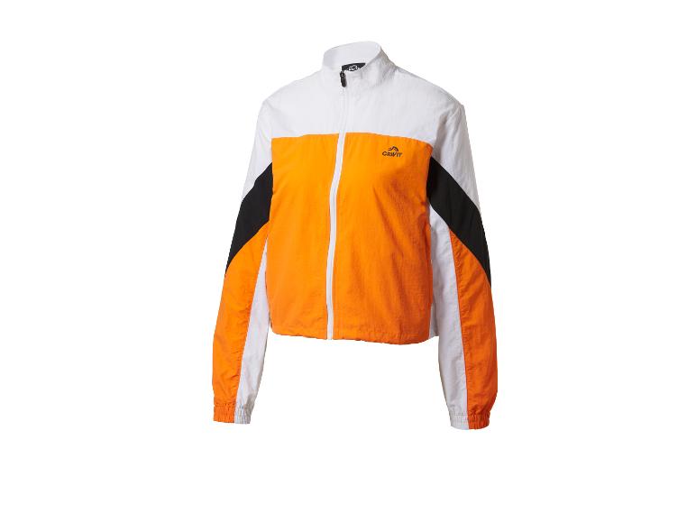 Športová bunda Crivit v bielej, oranžovej a čiernej farbe so zipsom.