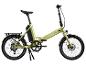 Svetlozelený skladací elektrický bicykel so zadným nosičom a blatníkmi.