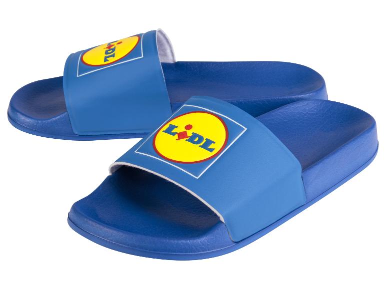 Modré šľapky Lidl: pohodlie a štýl.