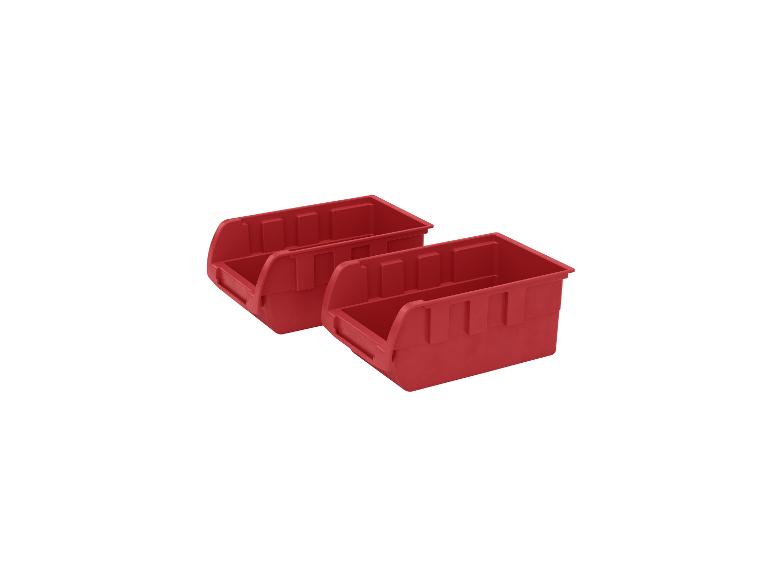 Dve červené úložné boxy na náradie.