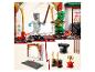 Súprava LEGO Ninjago s dvoma minifigúrkami nindžov bojujúcich a príslušenstvom.