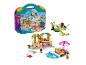 Súprava LEGO Friends Creative Beach and Travel Suitcase s plážou, lietadlom a doplnkami.