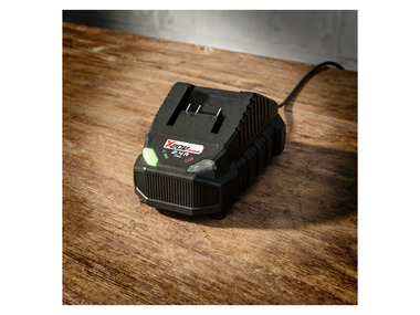 PARKSIDE® Nabíjačka na akumulátor 20 V/2,4 A PLG 20 C1