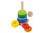 Drevená hračka na skladačky s farebnými krúžkami a guľou.