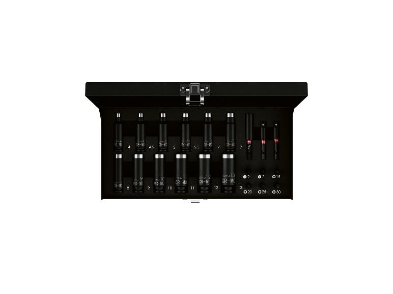 Čierna skrinka na náradie obsahujúca sadu čiernych a strieborných CR-MO nástrčných kľúčov a skrutkovacích bitov.