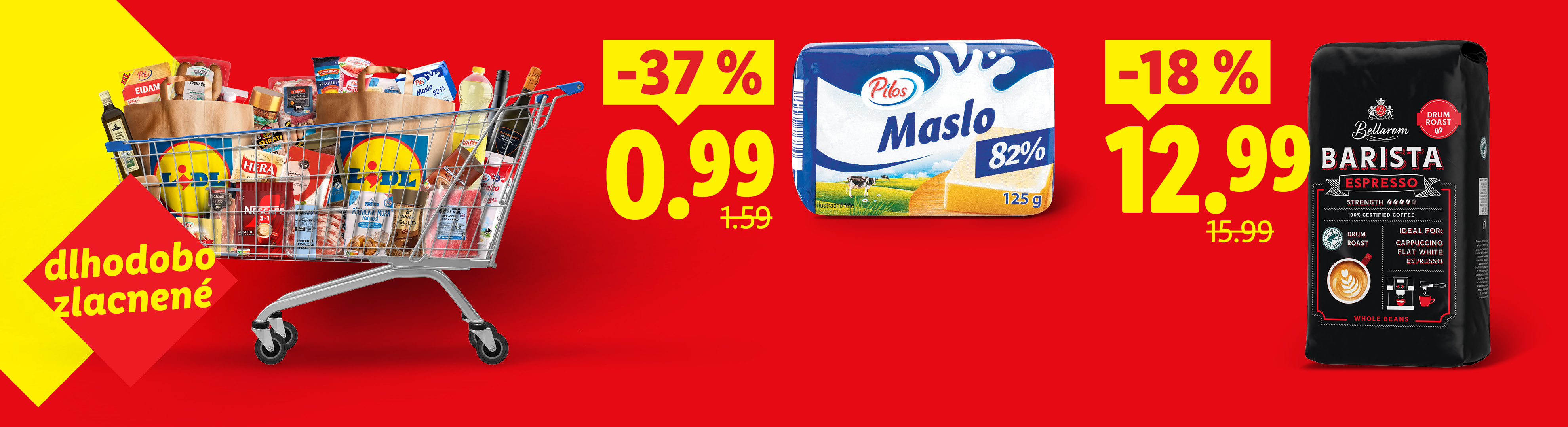 Nákupný vozík plný potravín, maslo a káva s výraznými zľavami.